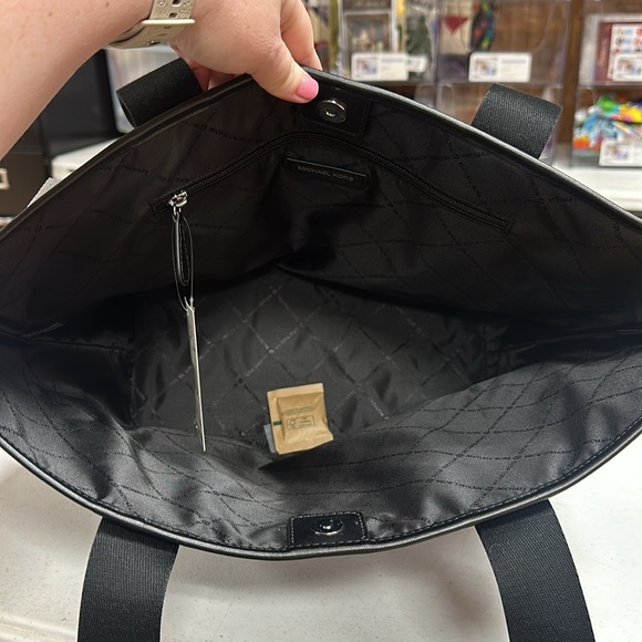 Michael Kors shoulder bag new - Picture 2 of 5